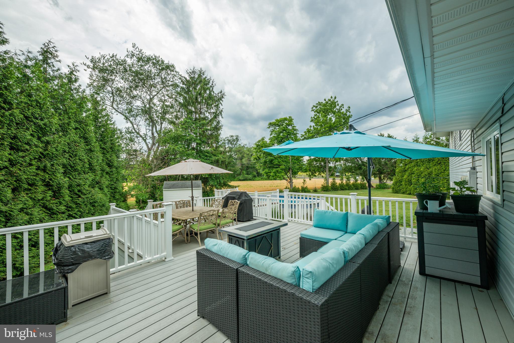 HILLWOOD TERR - Residential