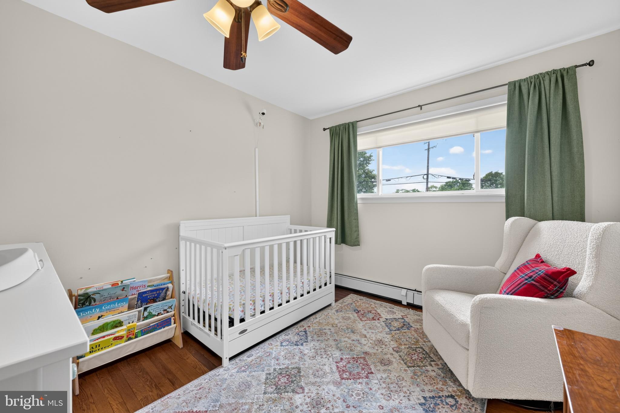 HILLWOOD TERR - Residential