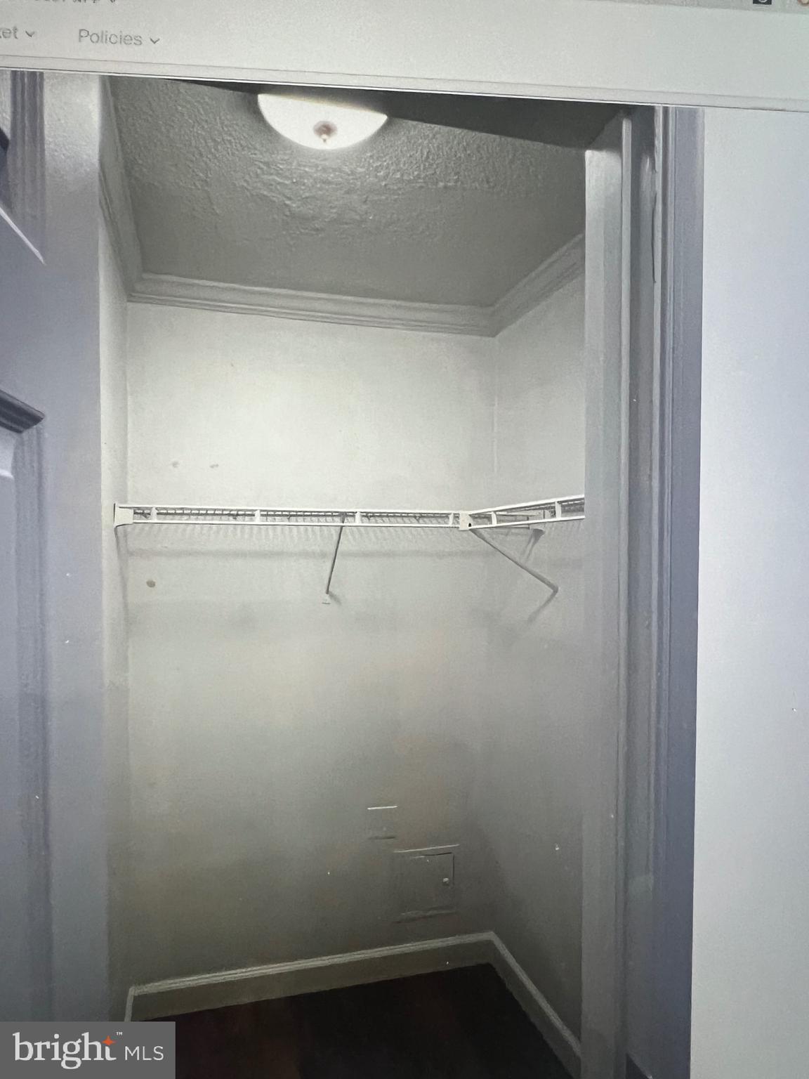 FOX CHASE/EXETER - Residential Lease