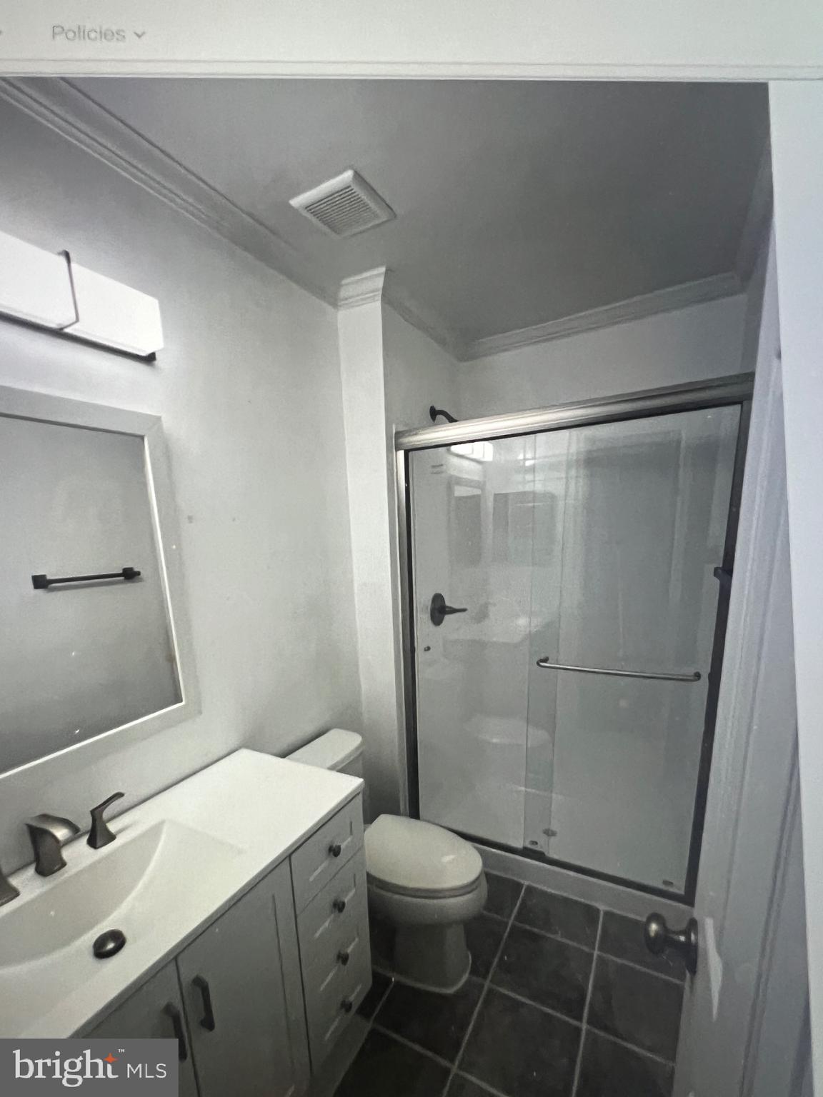 FOX CHASE/EXETER - Residential Lease