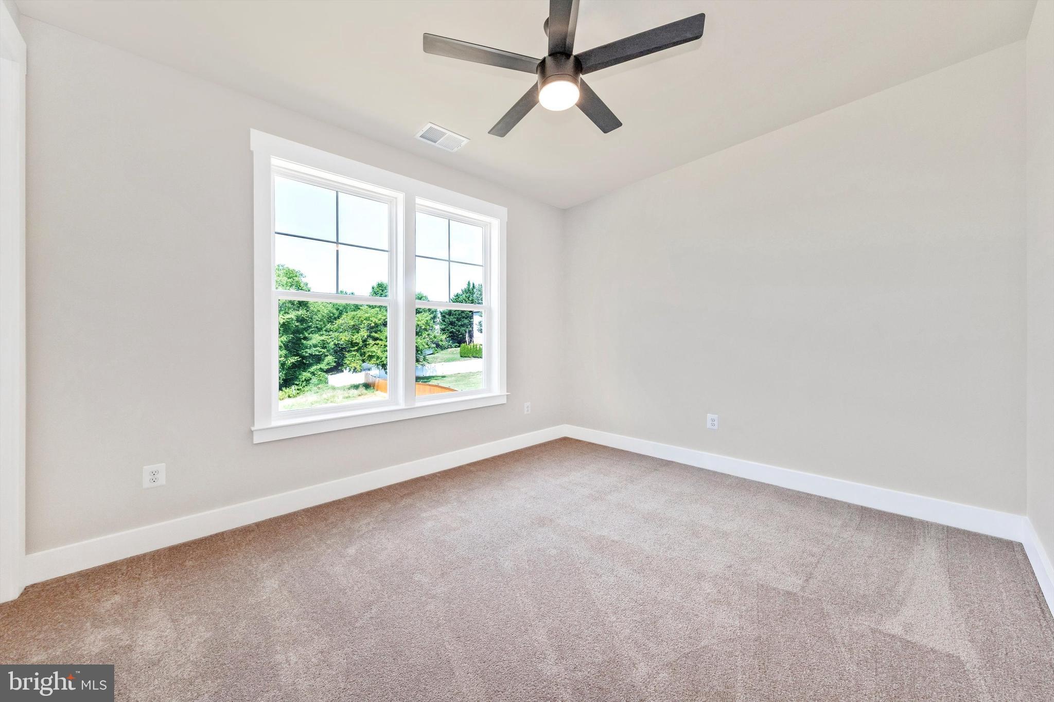 WOODRIDGE AT LAKE LINGANORE - Residential
