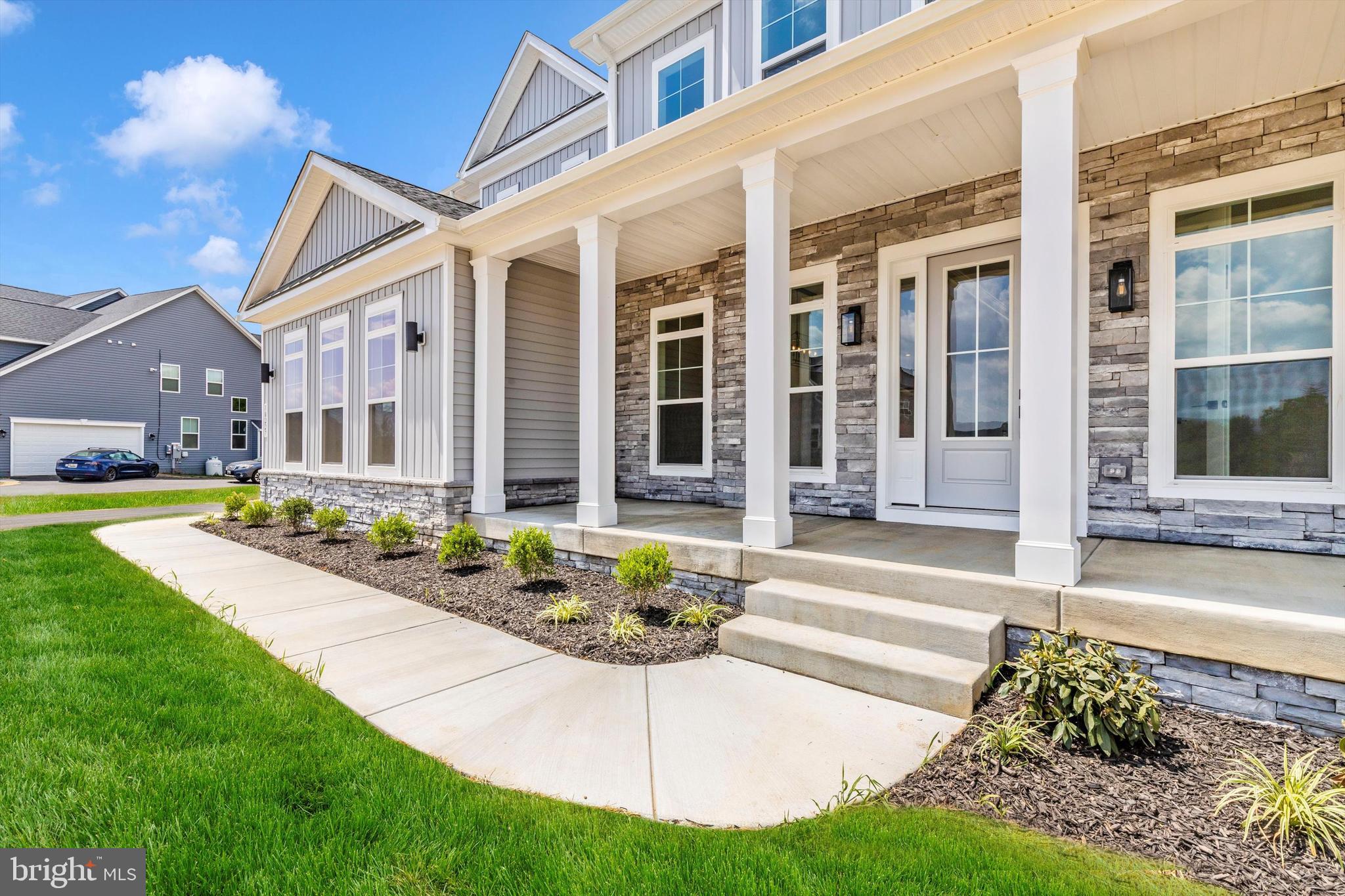 WOODRIDGE AT LAKE LINGANORE - Residential