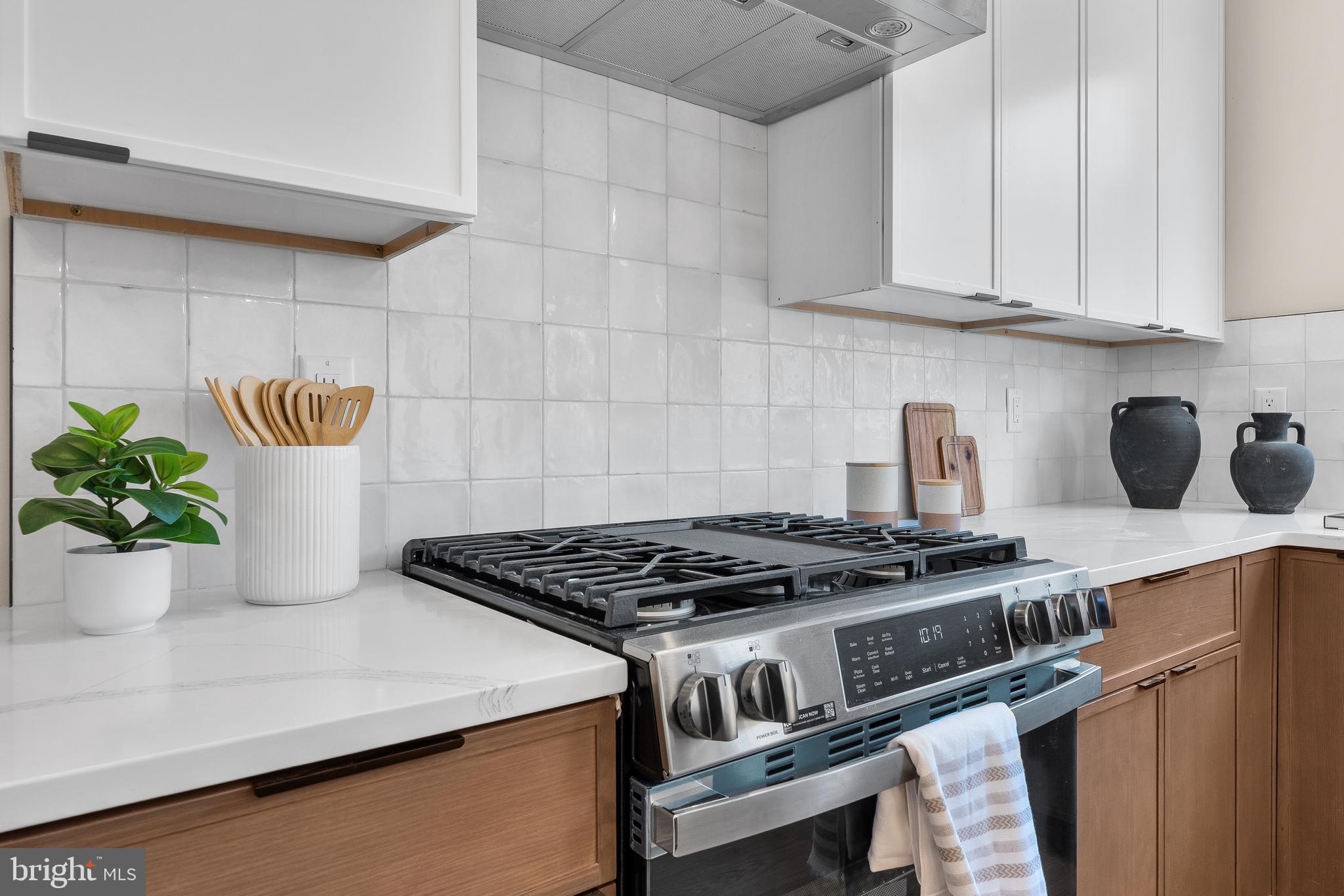 EAST PASSYUNK CROSSING - Residential