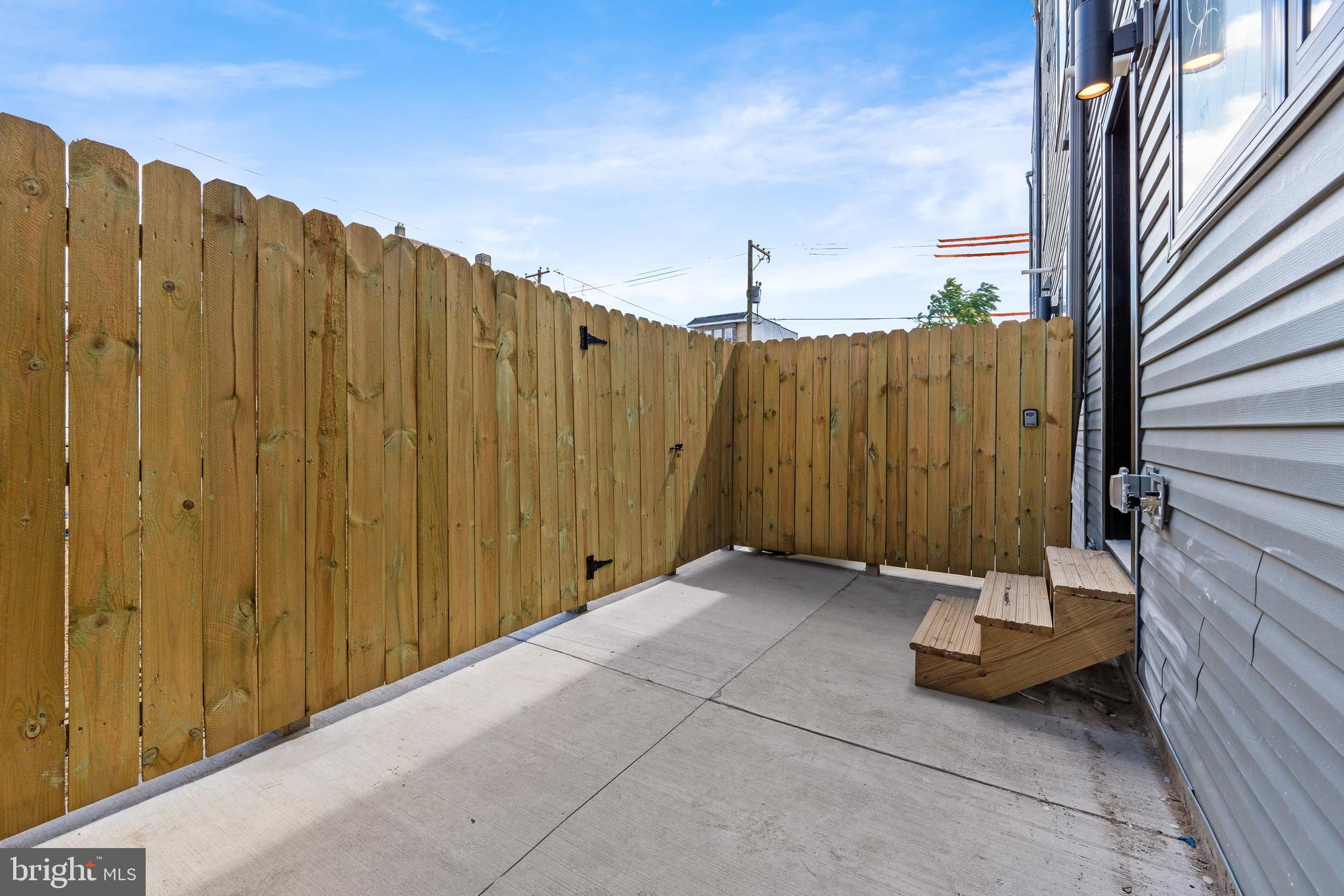 EAST PASSYUNK CROSSING - Residential