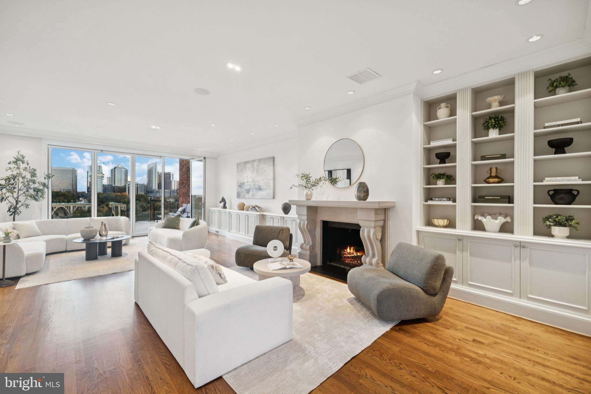 GEORGETOWN - Residential