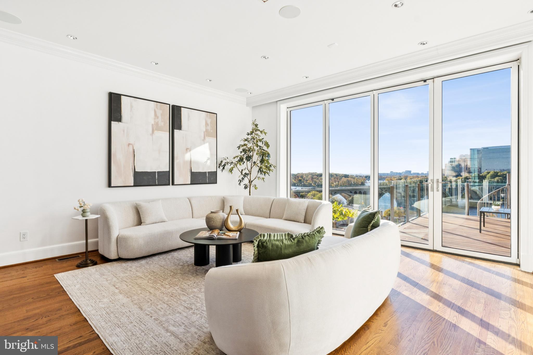 GEORGETOWN - Residential