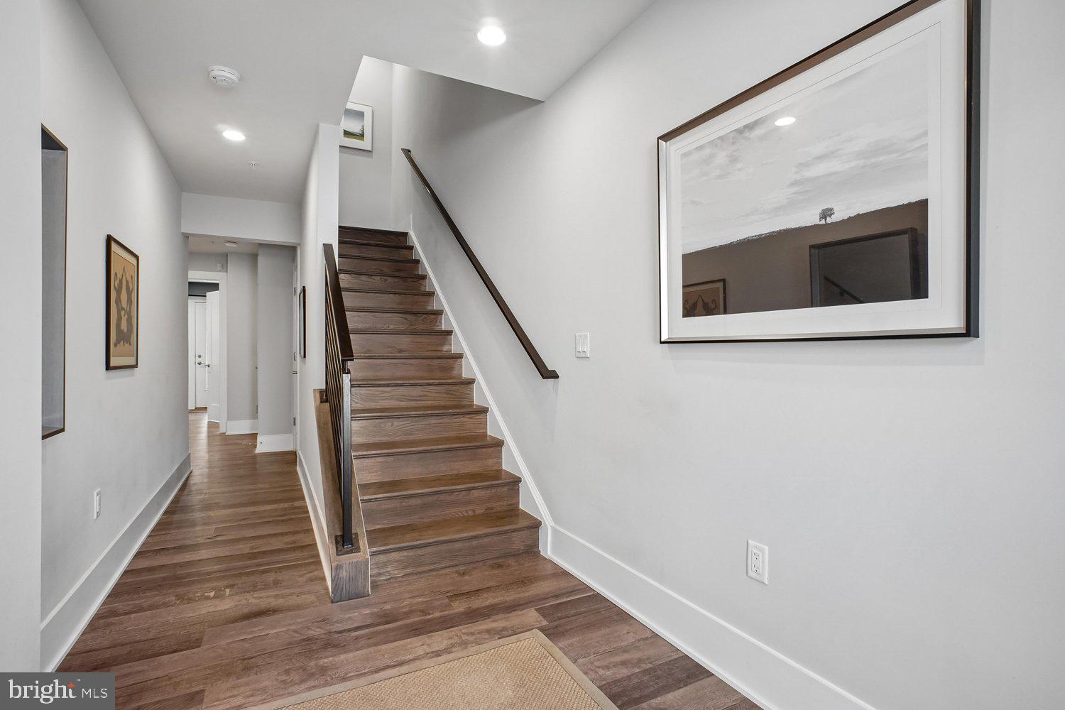 GROSVENOR HEIGHTS - Residential