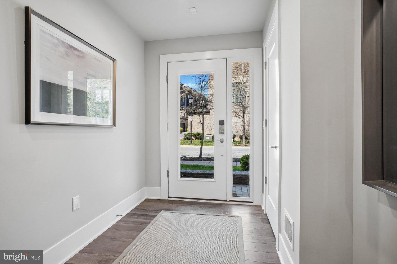 GROSVENOR HEIGHTS - Residential