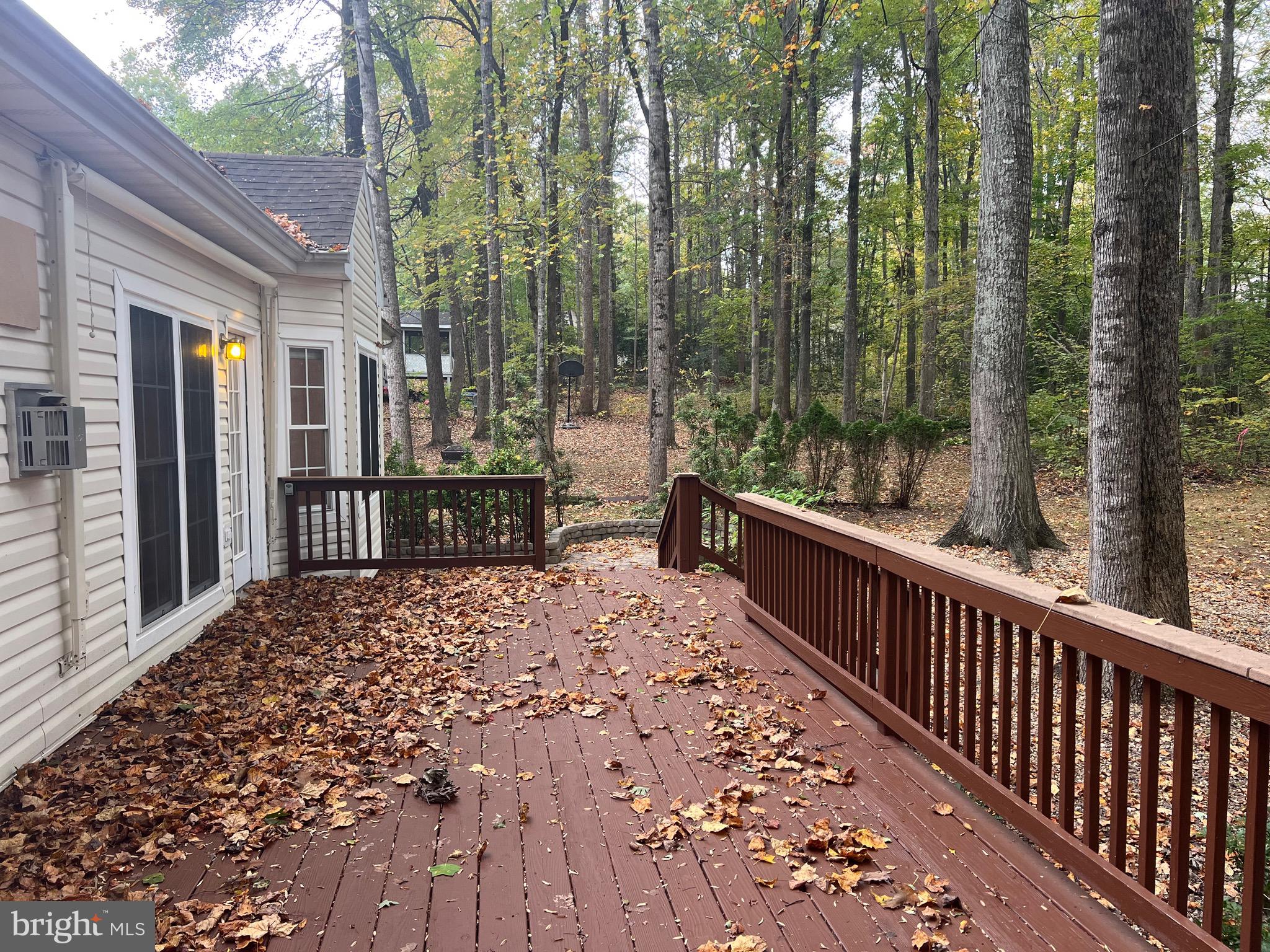 LAKE OF THE WOODS - Residential Lease