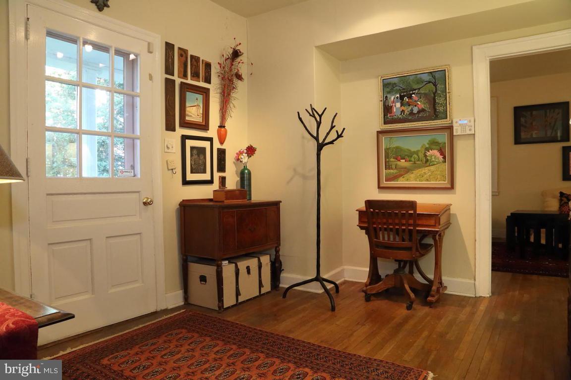 HAMILTON PARK - Residential