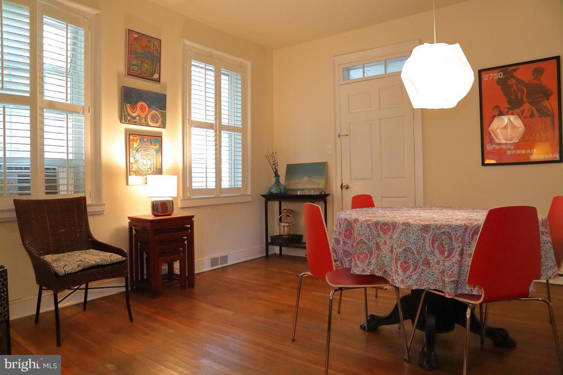 HAMILTON PARK - Residential