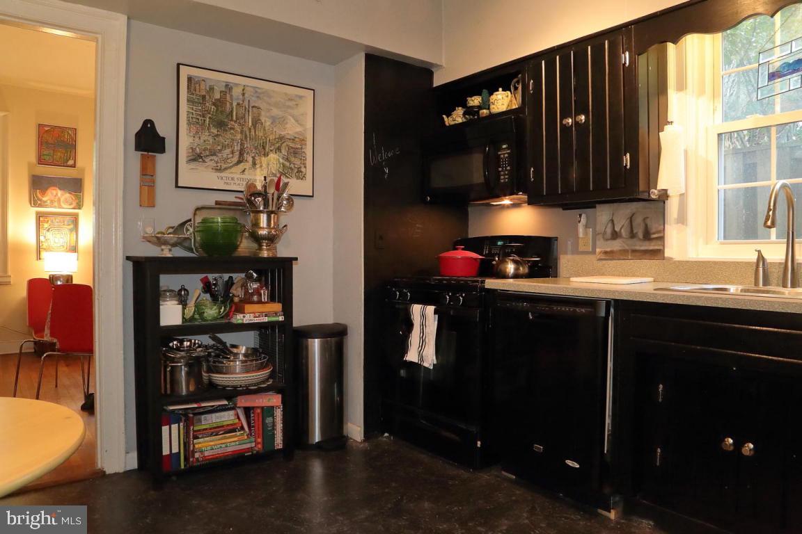 HAMILTON PARK - Residential