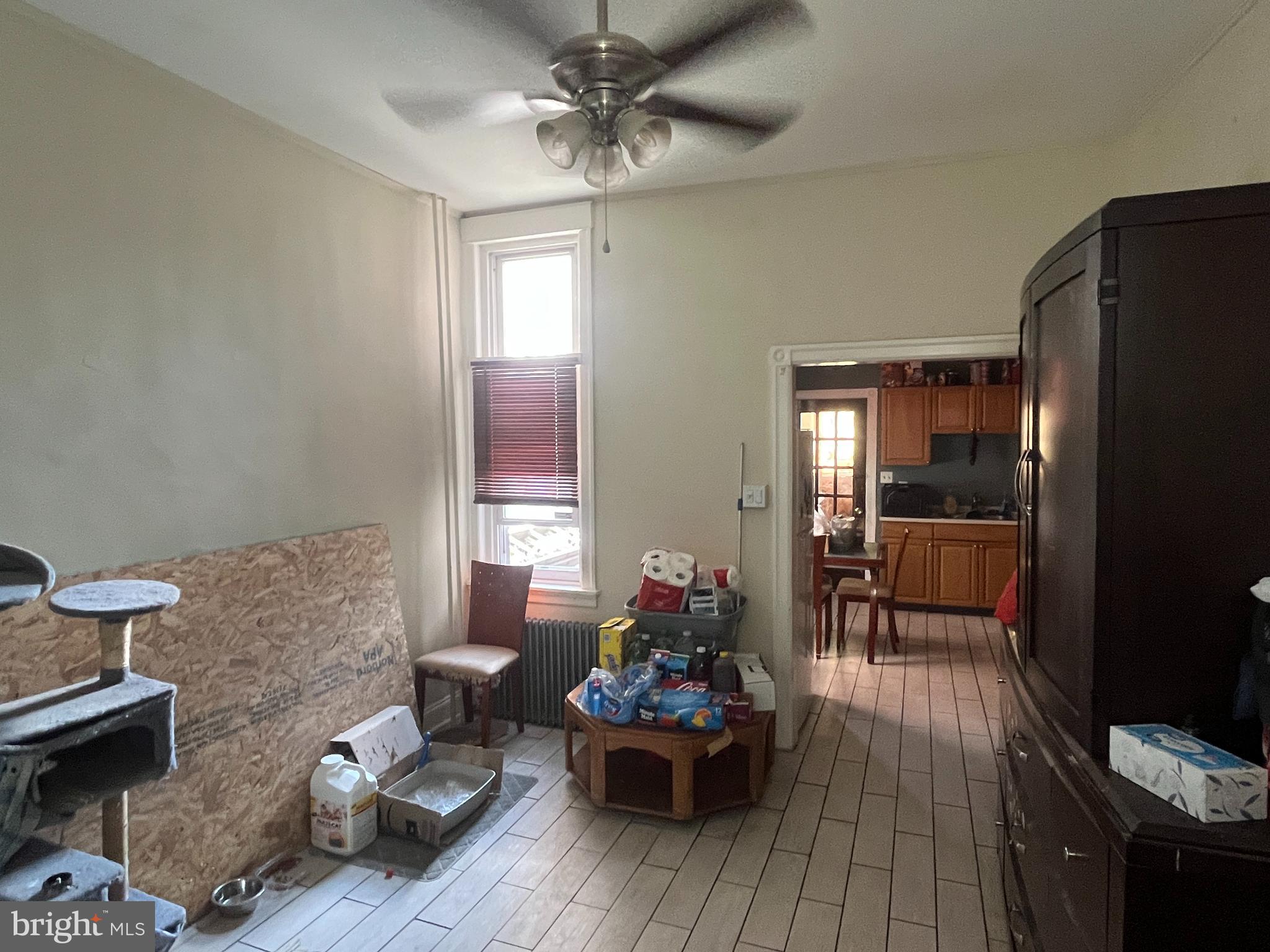 BRIDESBURG - Residential