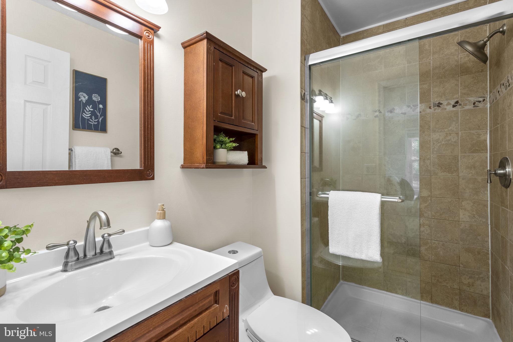 SENECA PARK - Residential