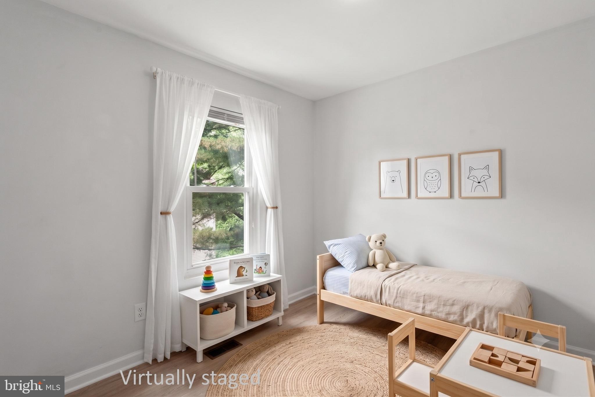 SENECA PARK - Residential