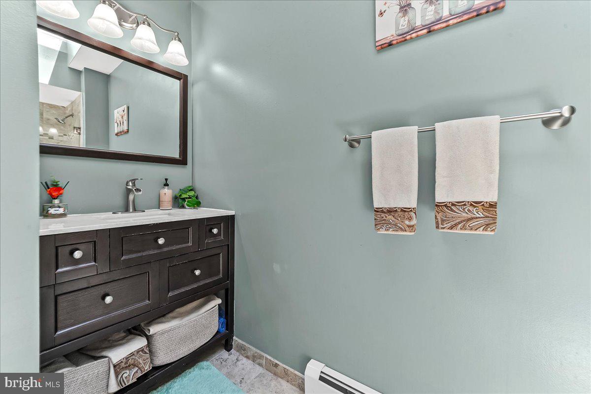 KNOWLTONWOOD - Residential