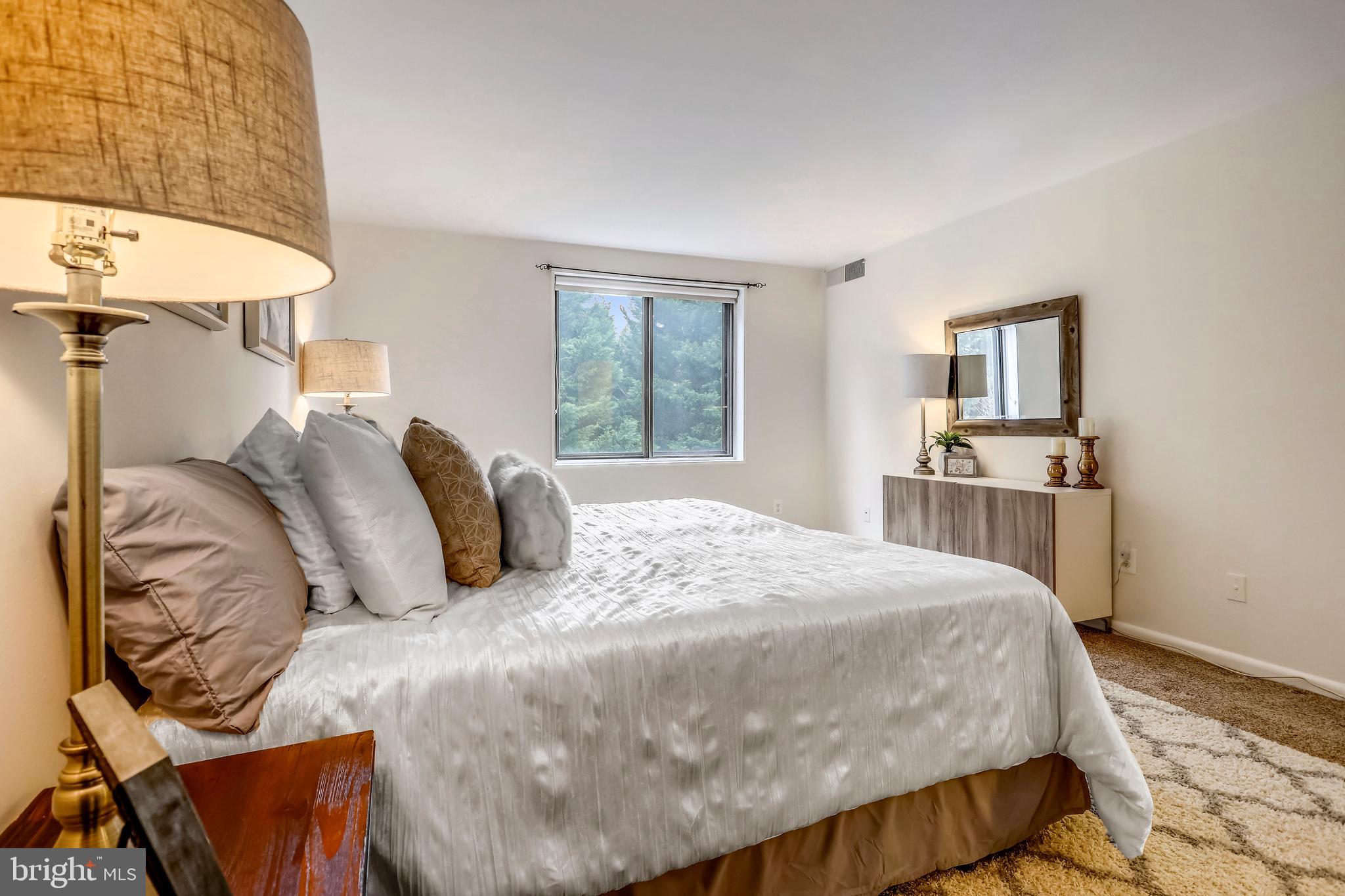 WESTLAKE PARK - Residential