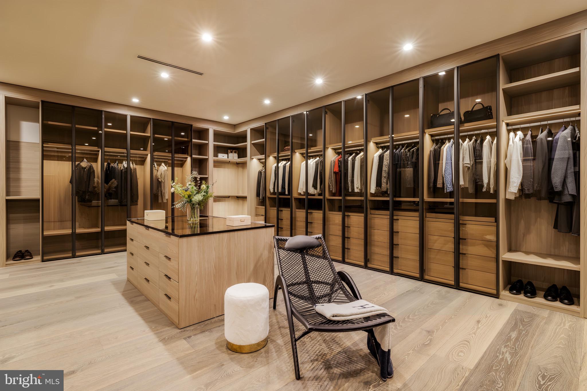 LANGLEY FARMS - Residential