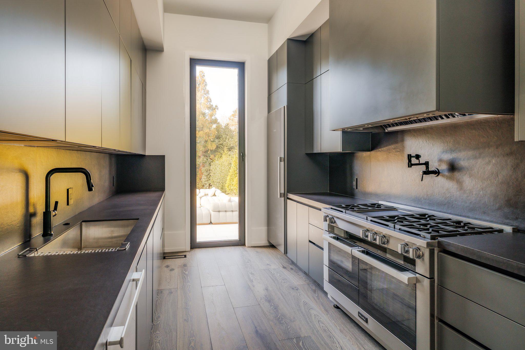 LANGLEY FARMS - Residential