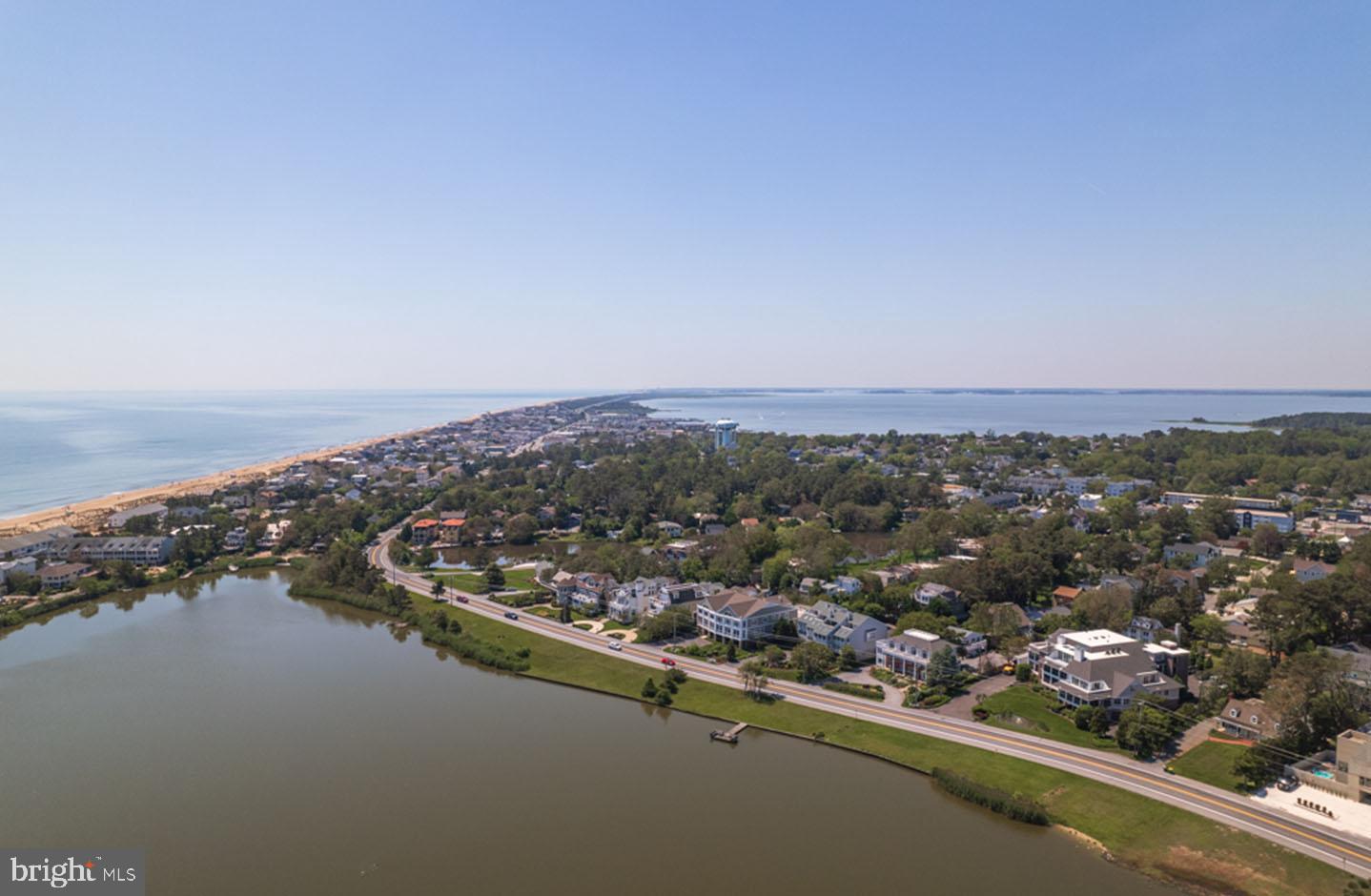 SILVER LAKE SHORES - Residential