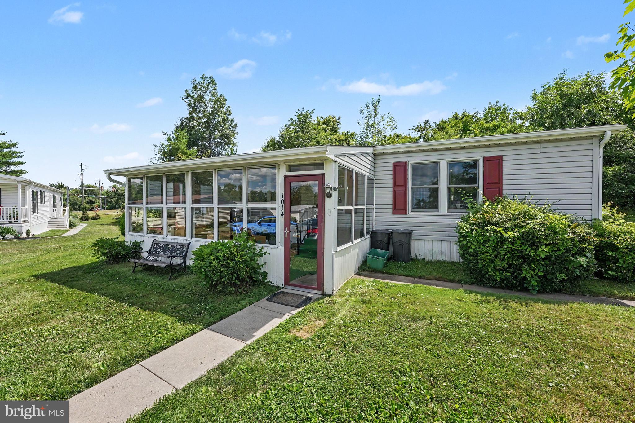 NESHAMINY FALLS - Residential