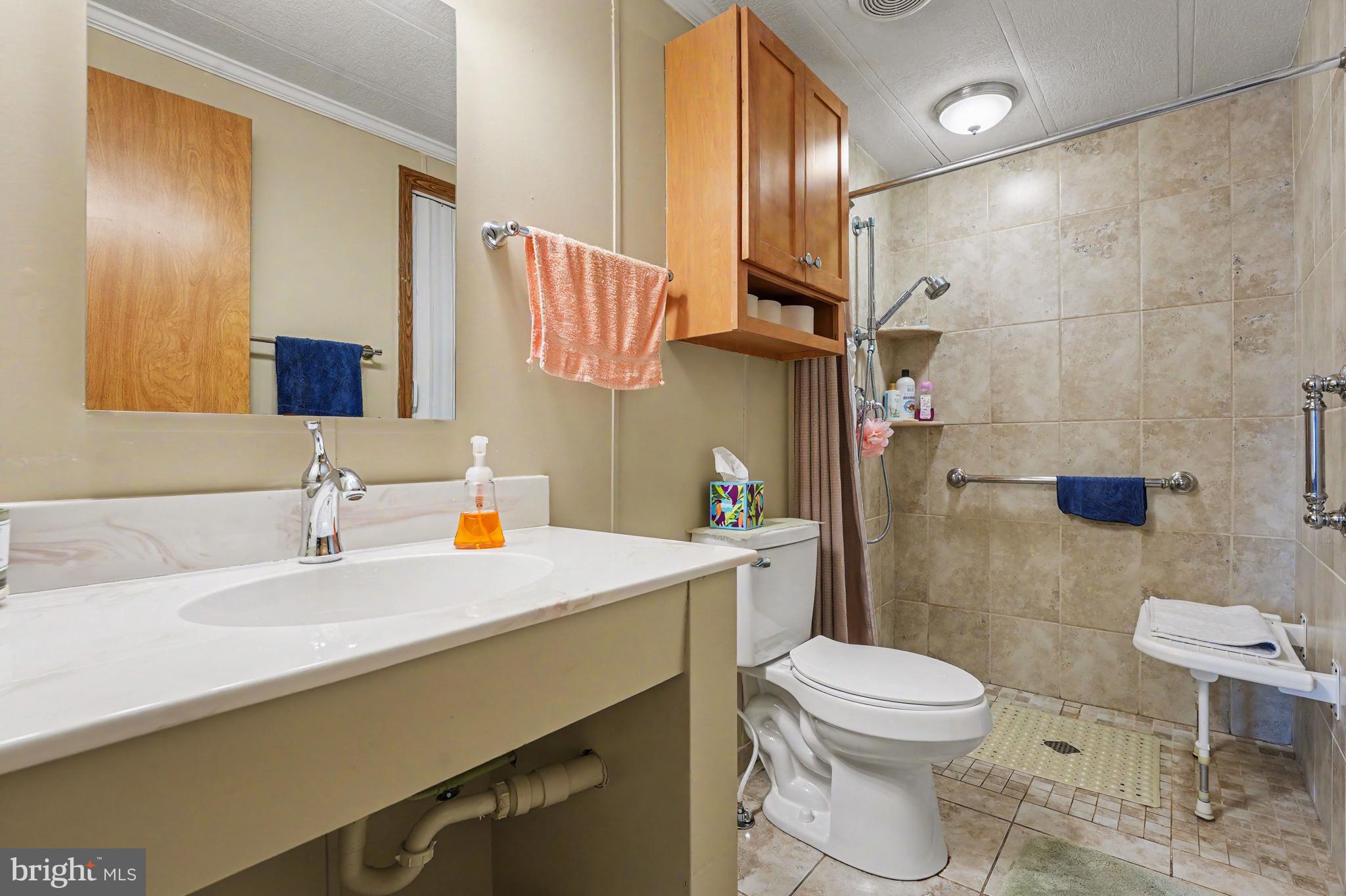 NESHAMINY FALLS - Residential