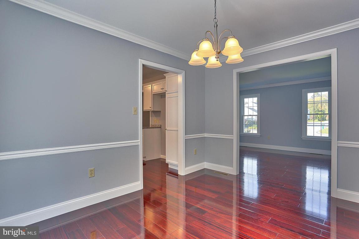 EASTLAND HILLS - Residential