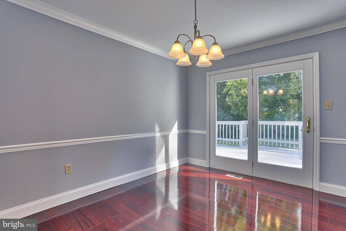 EASTLAND HILLS - Residential