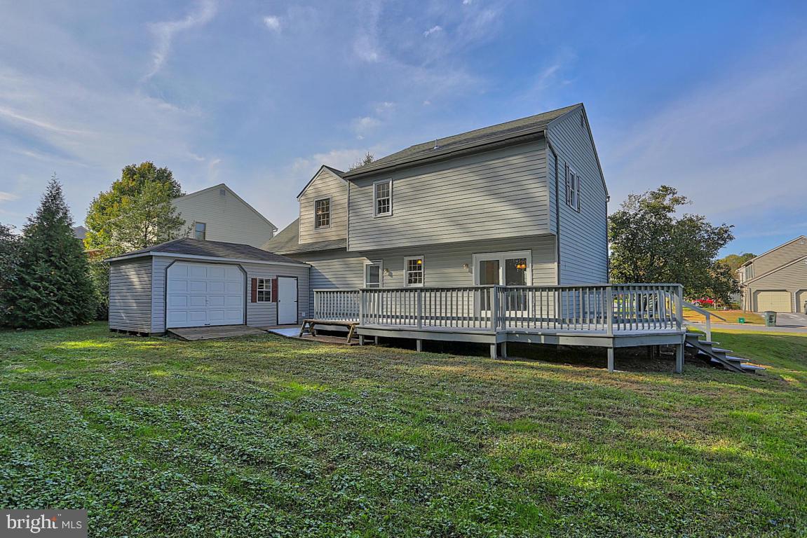 EASTLAND HILLS - Residential