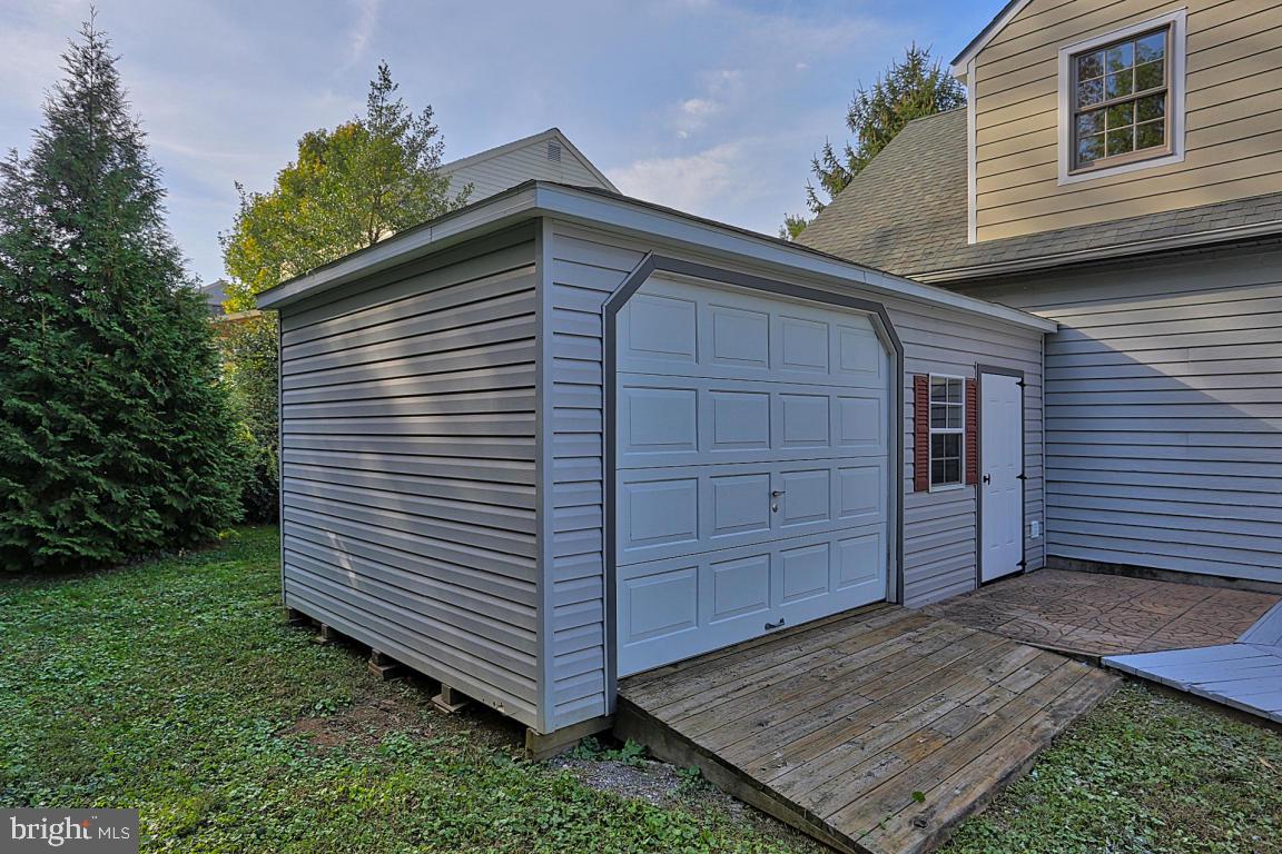 EASTLAND HILLS - Residential