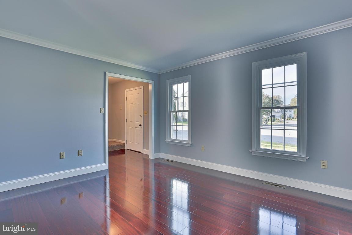 EASTLAND HILLS - Residential