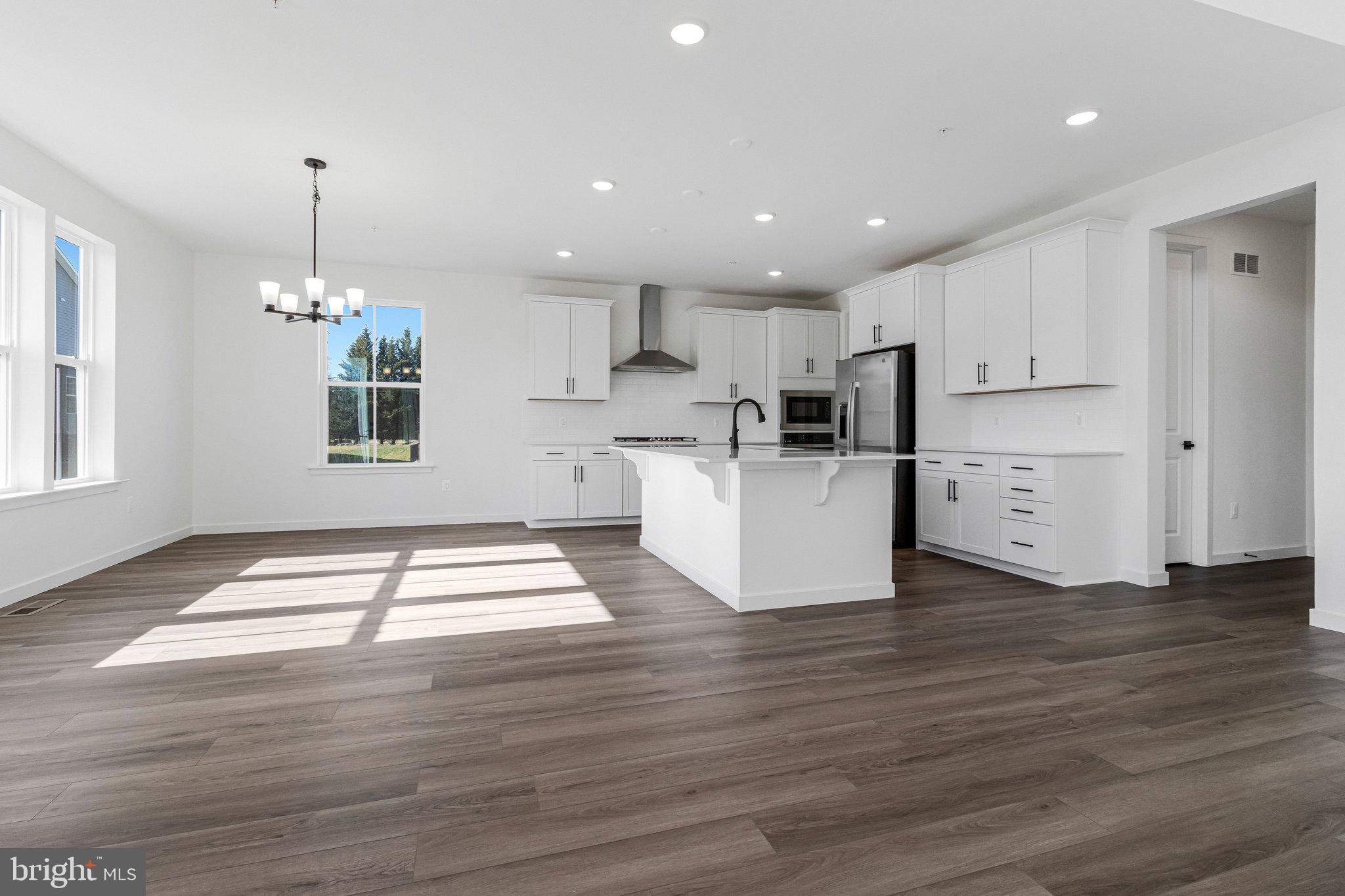 WORTHINGTON GROVE - Residential