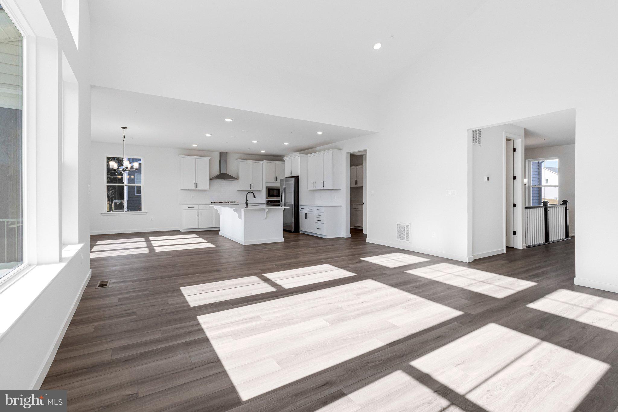 WORTHINGTON GROVE - Residential
