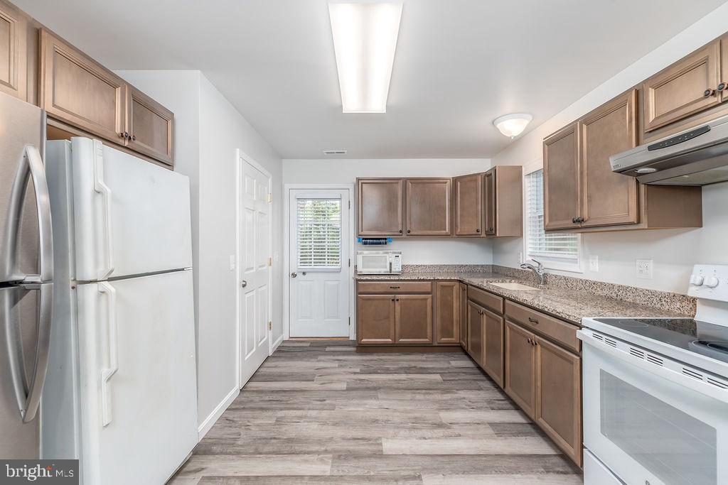 DEER RUN ACRES - Residential