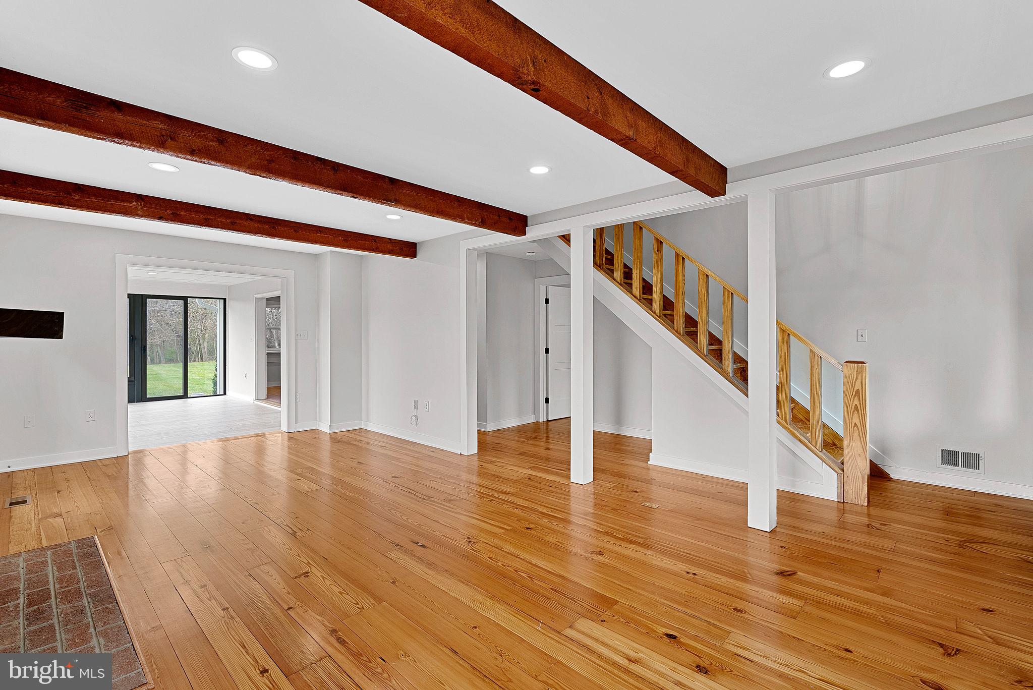 BLUE RIDGE CHASE - Residential Lease