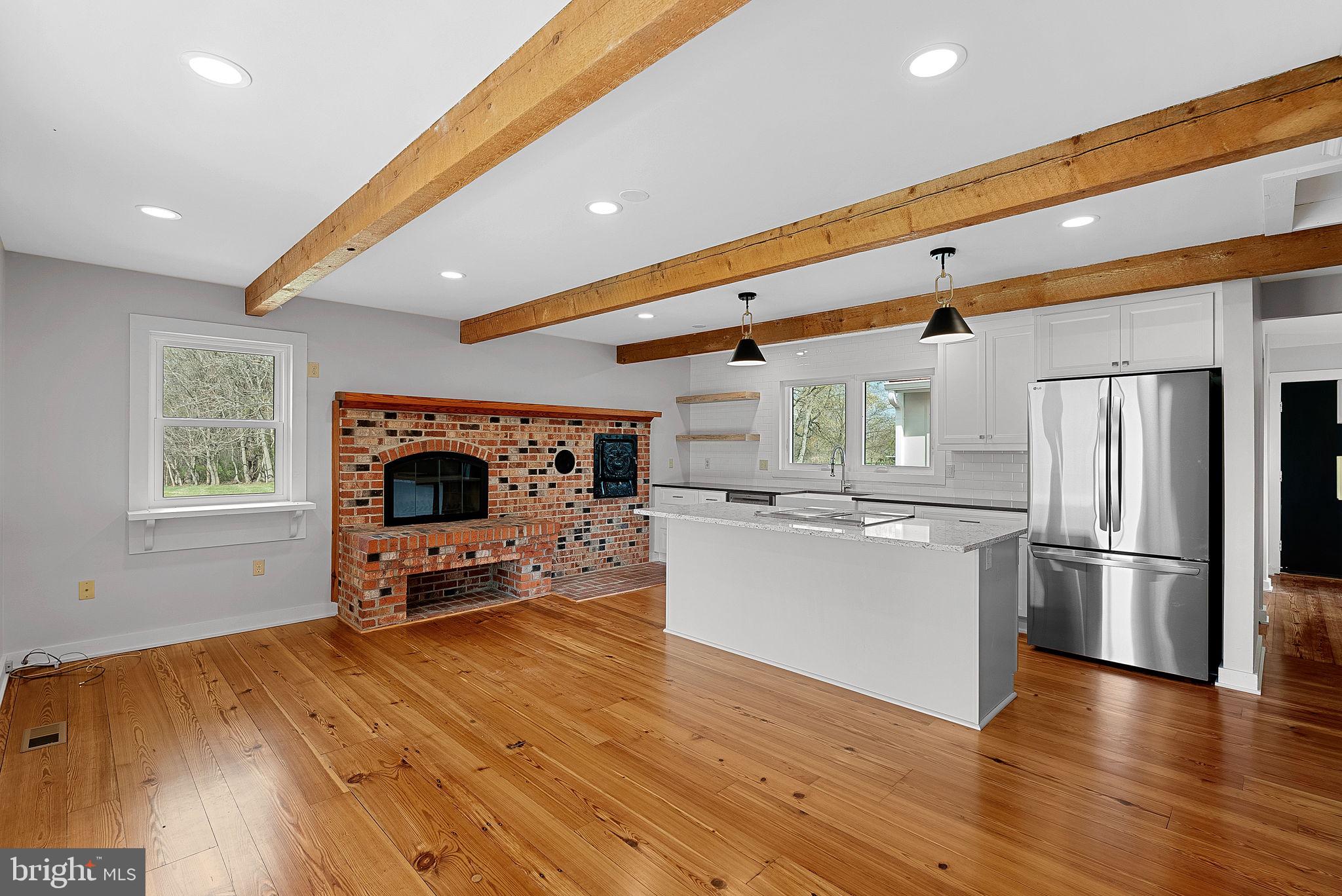 BLUE RIDGE CHASE - Residential Lease