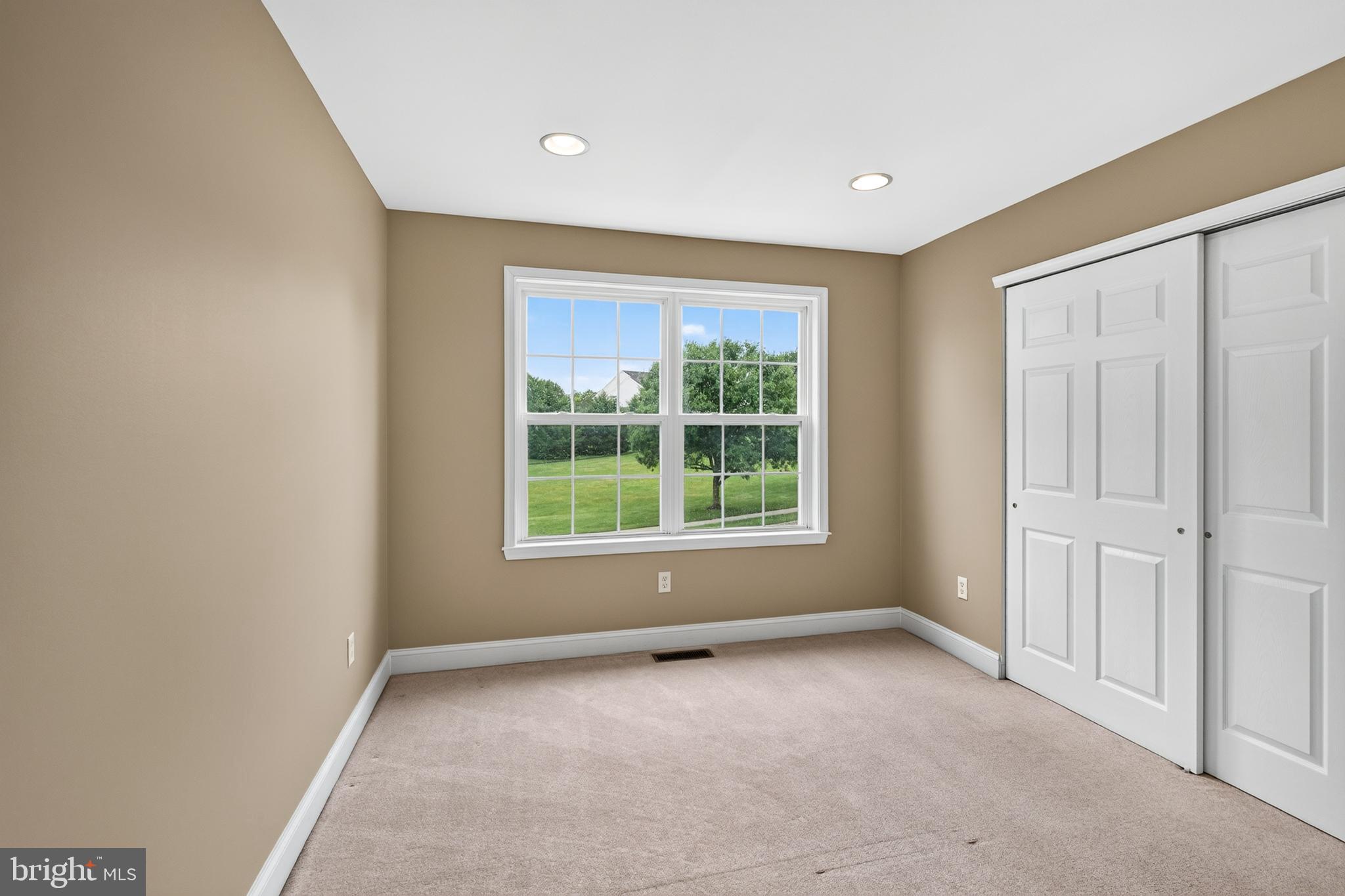 GREENBRIAR - Residential
