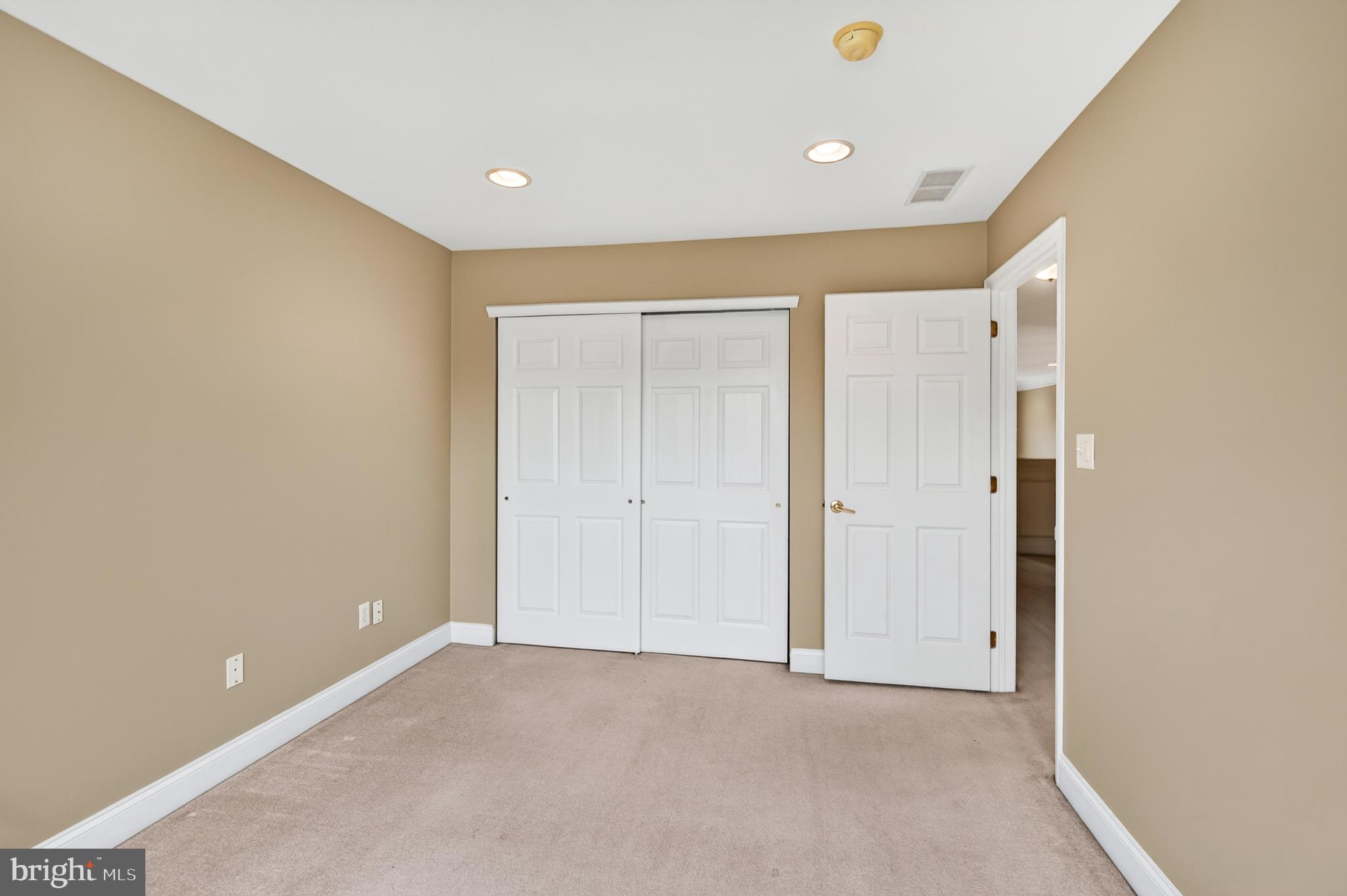 GREENBRIAR - Residential