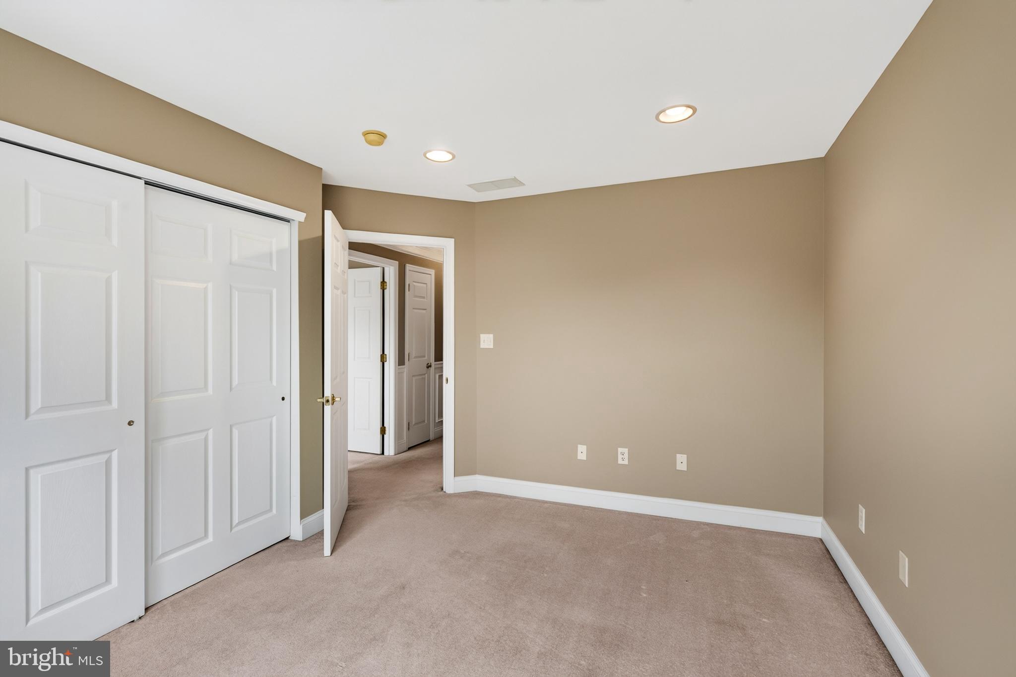 GREENBRIAR - Residential