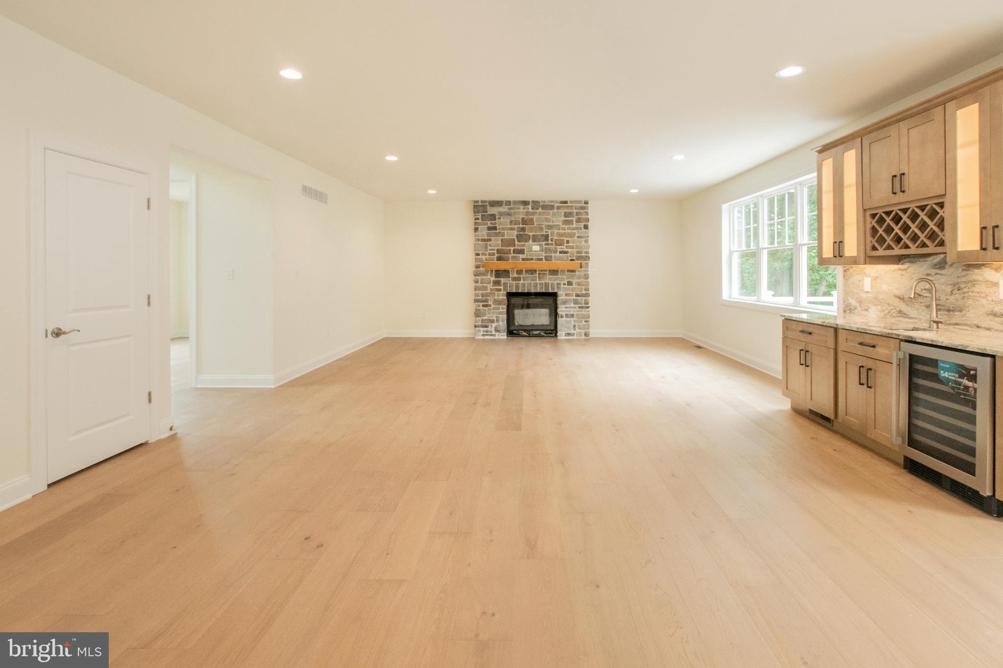 SARUM FARM - Residential