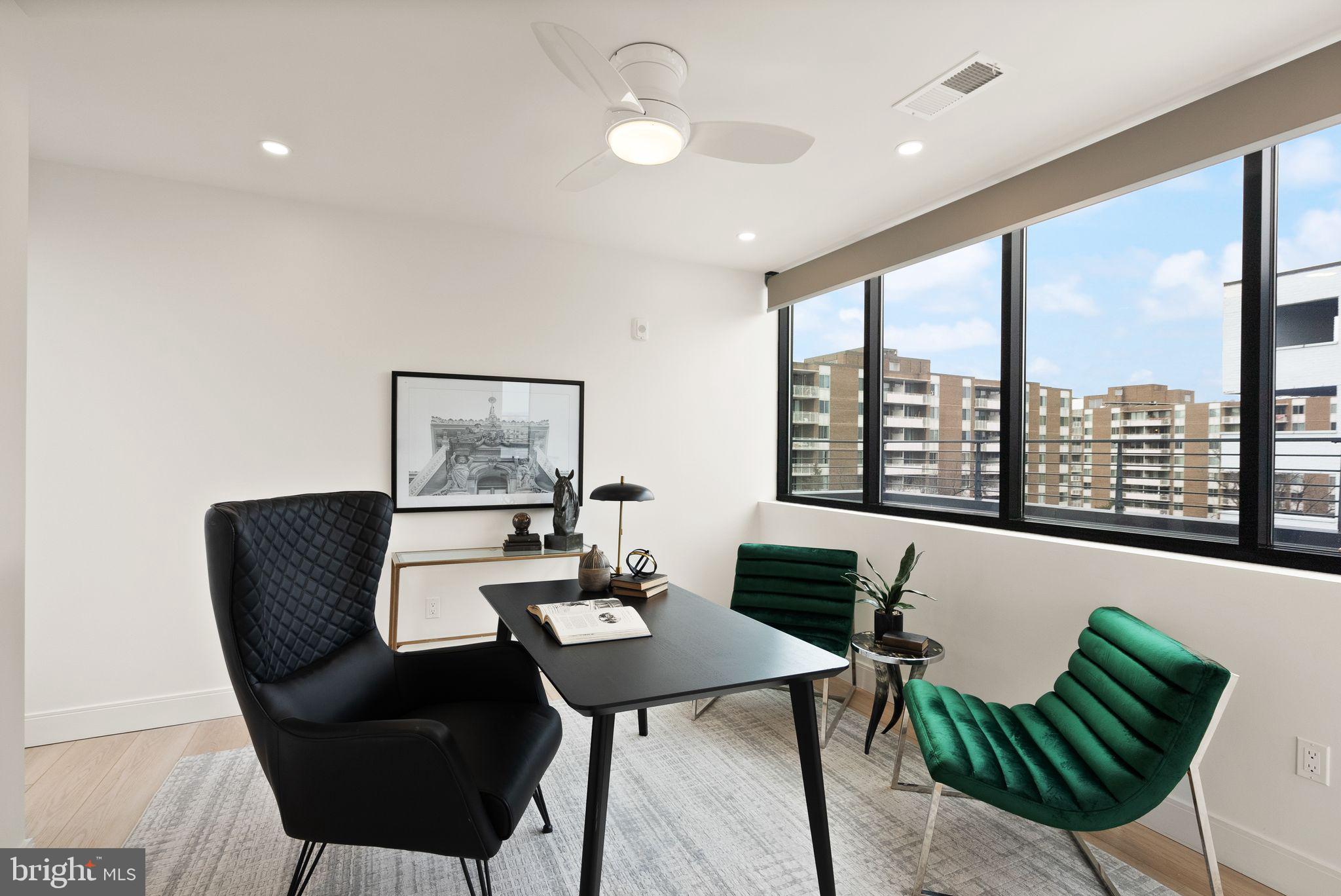 FOREST HILLS - Residential