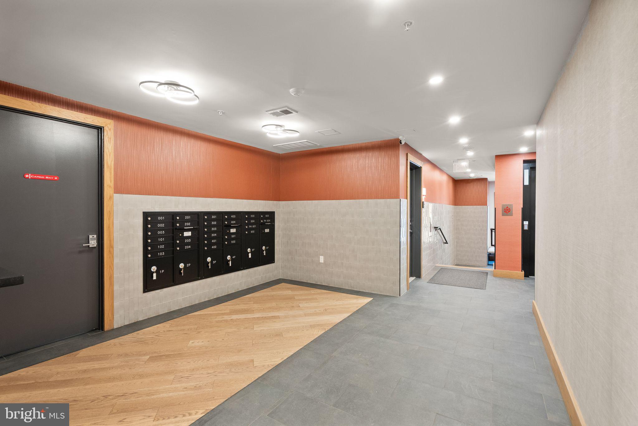 FOREST HILLS - Residential