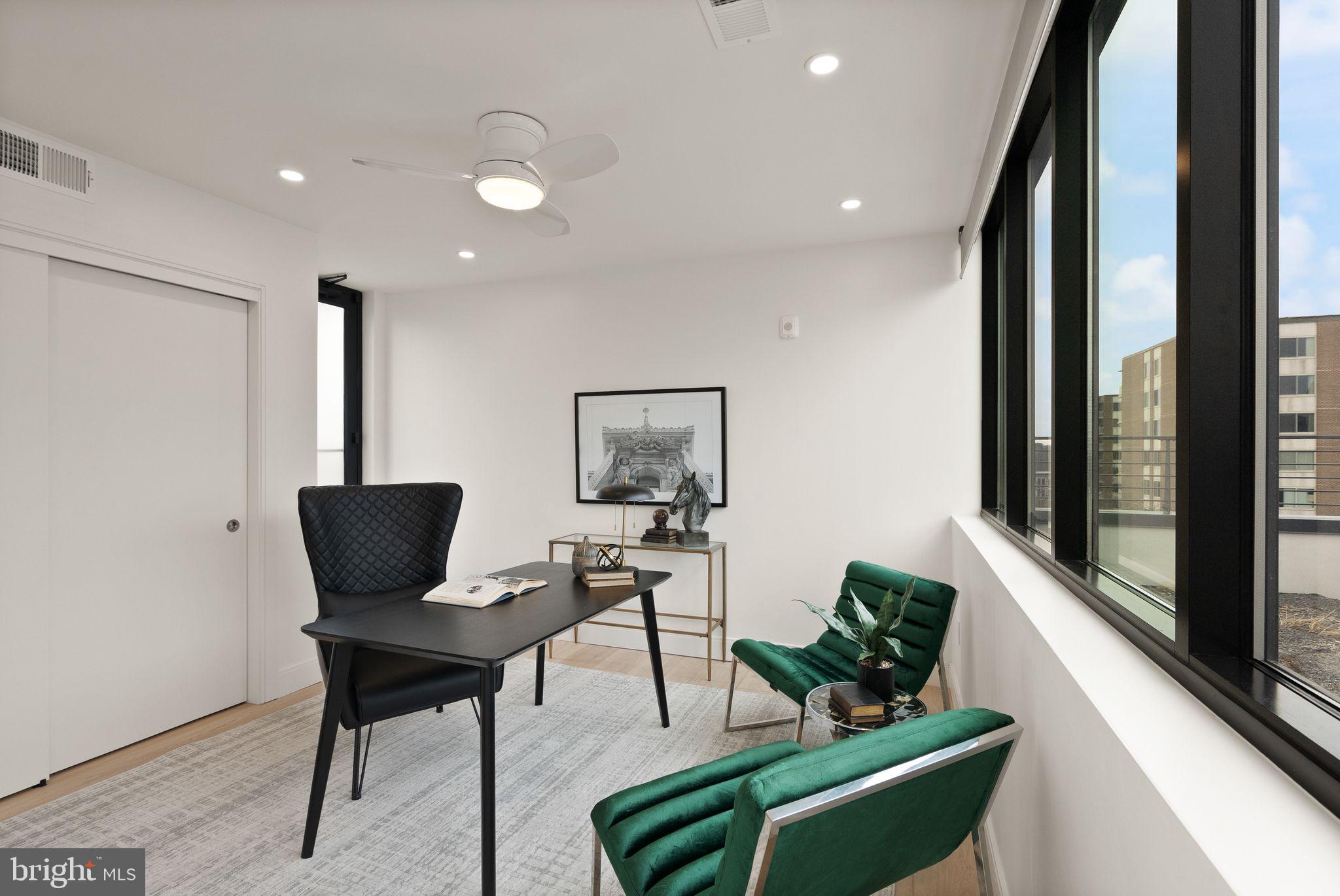 FOREST HILLS - Residential