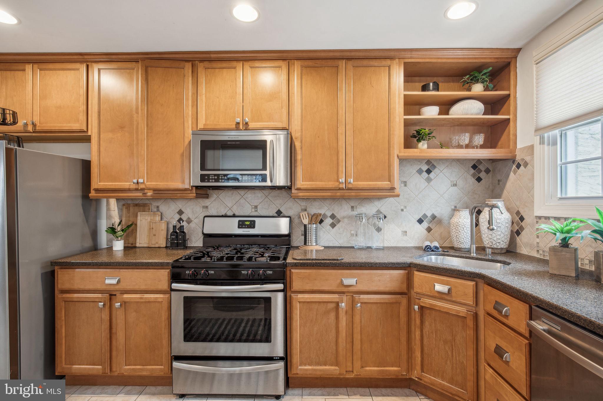 PASSYUNK SQUARE - Residential