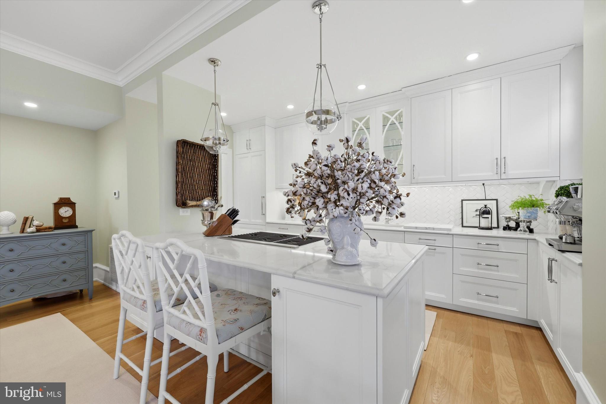 WASHINGTON SQ WEST - Residential