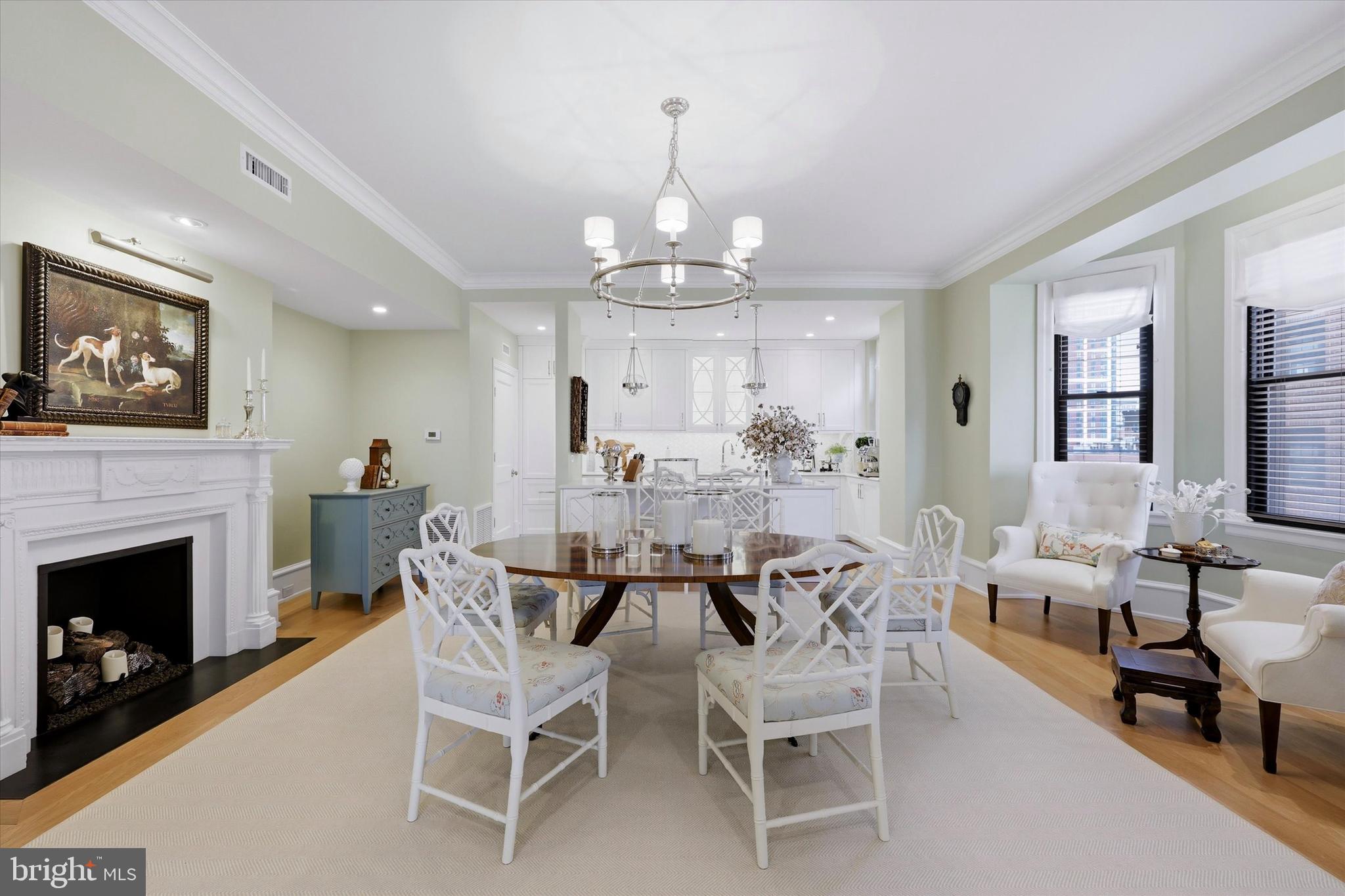 WASHINGTON SQ WEST - Residential