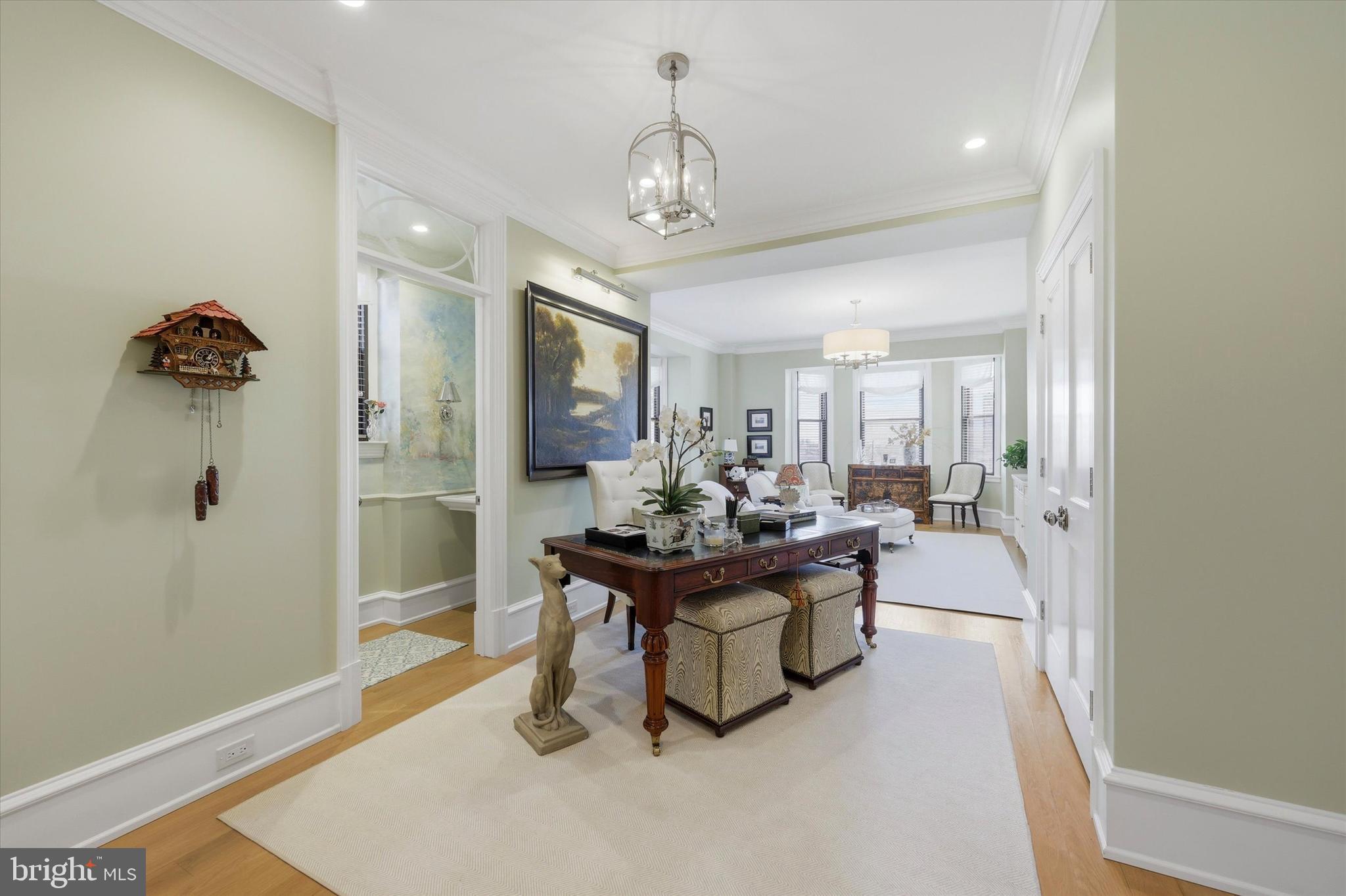 WASHINGTON SQ WEST - Residential