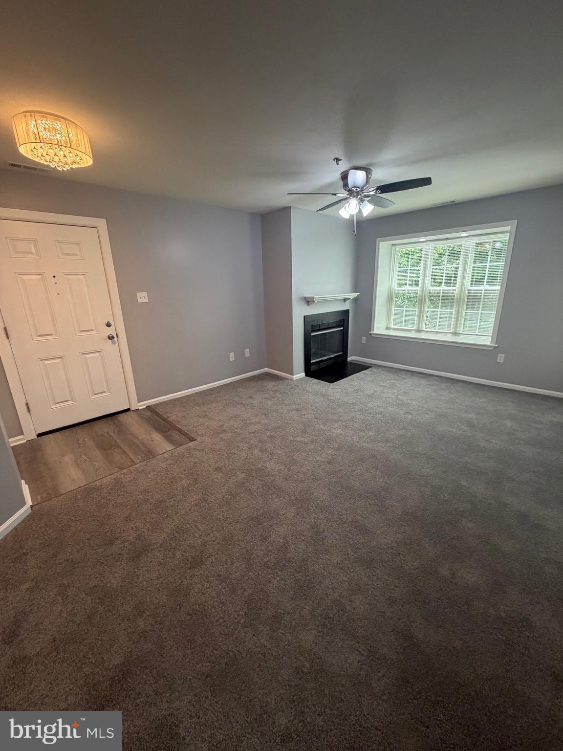 ASHTON CONDO - Residential