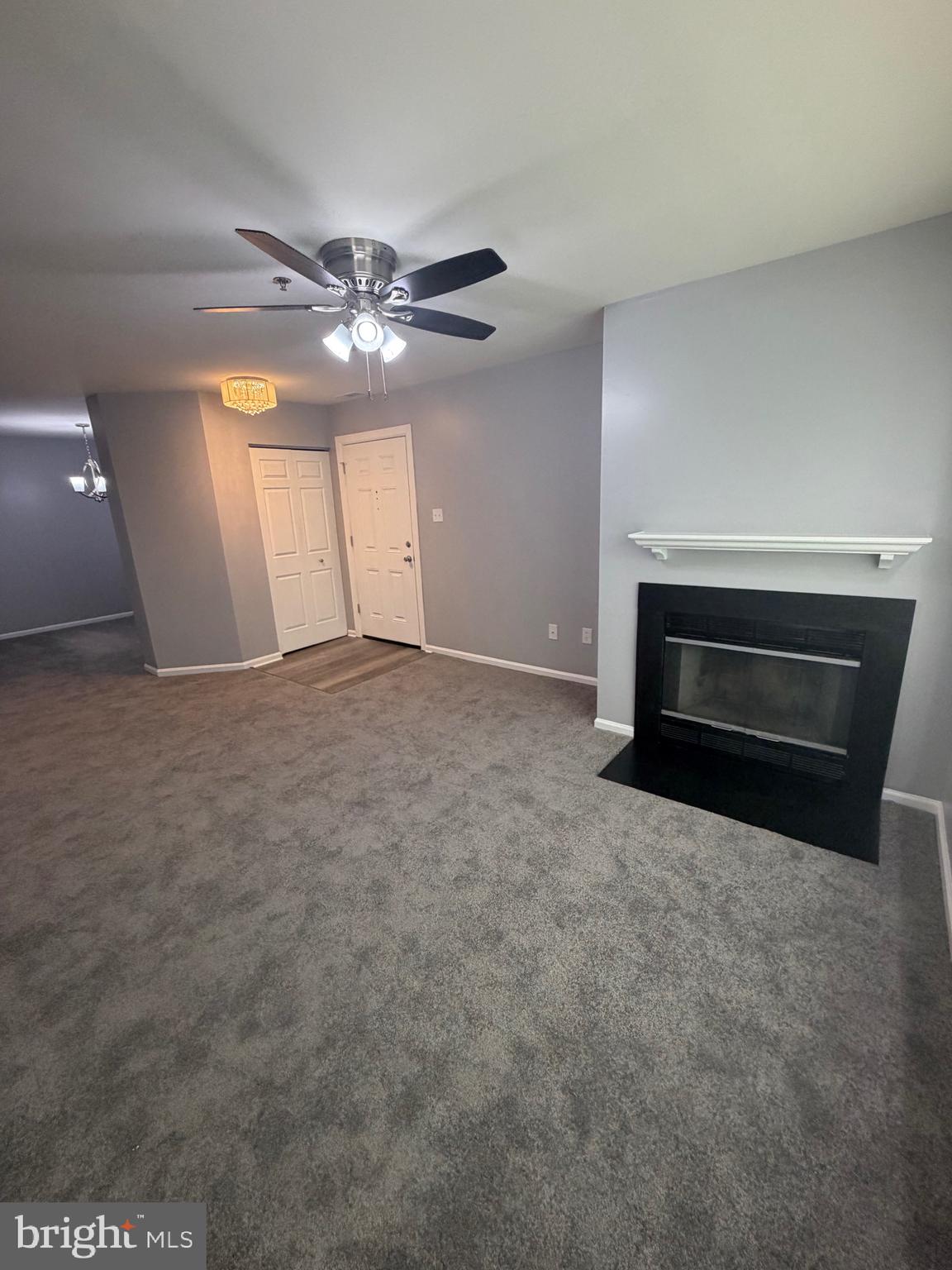 ASHTON CONDO - Residential