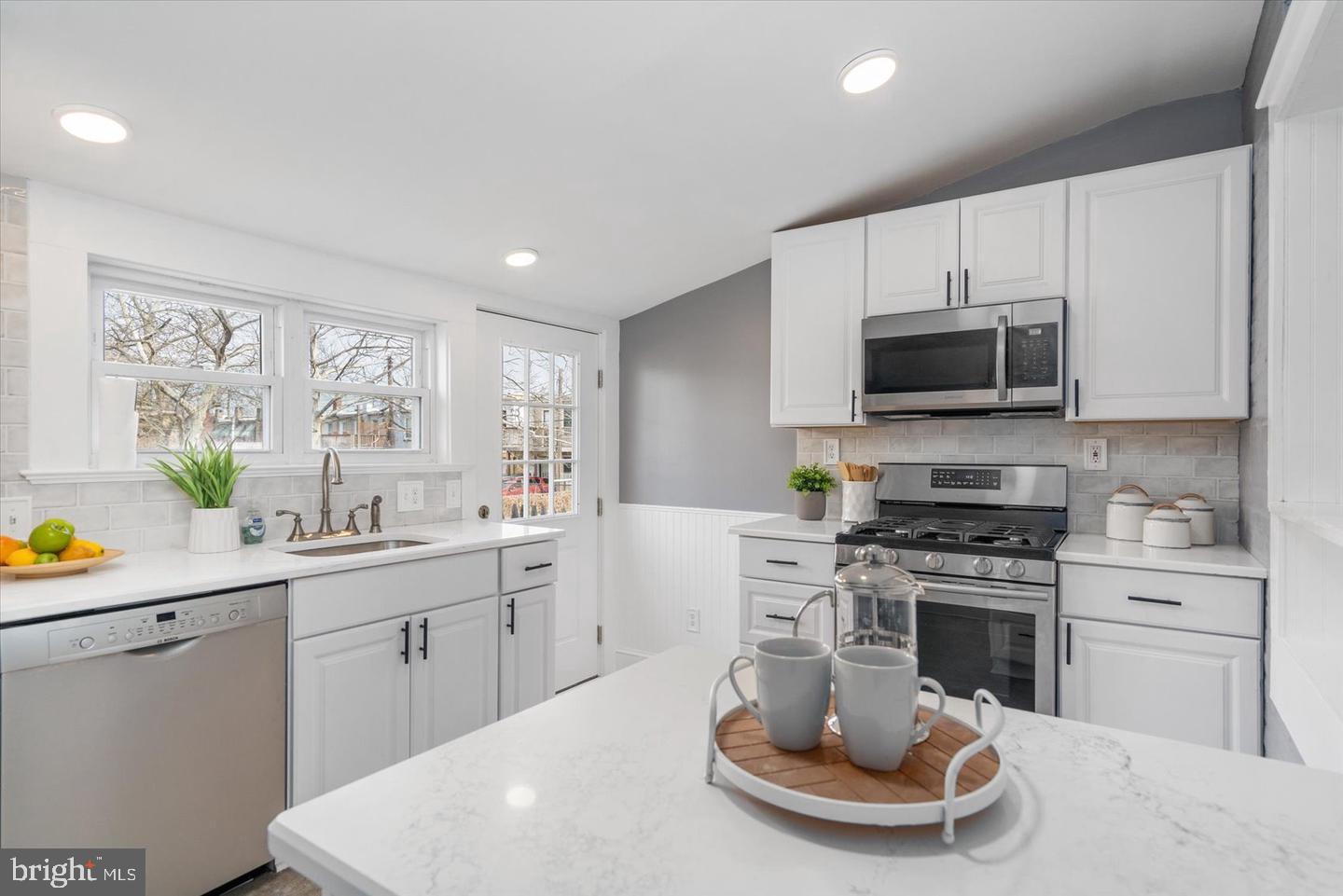 BREWERS HILL - Residential